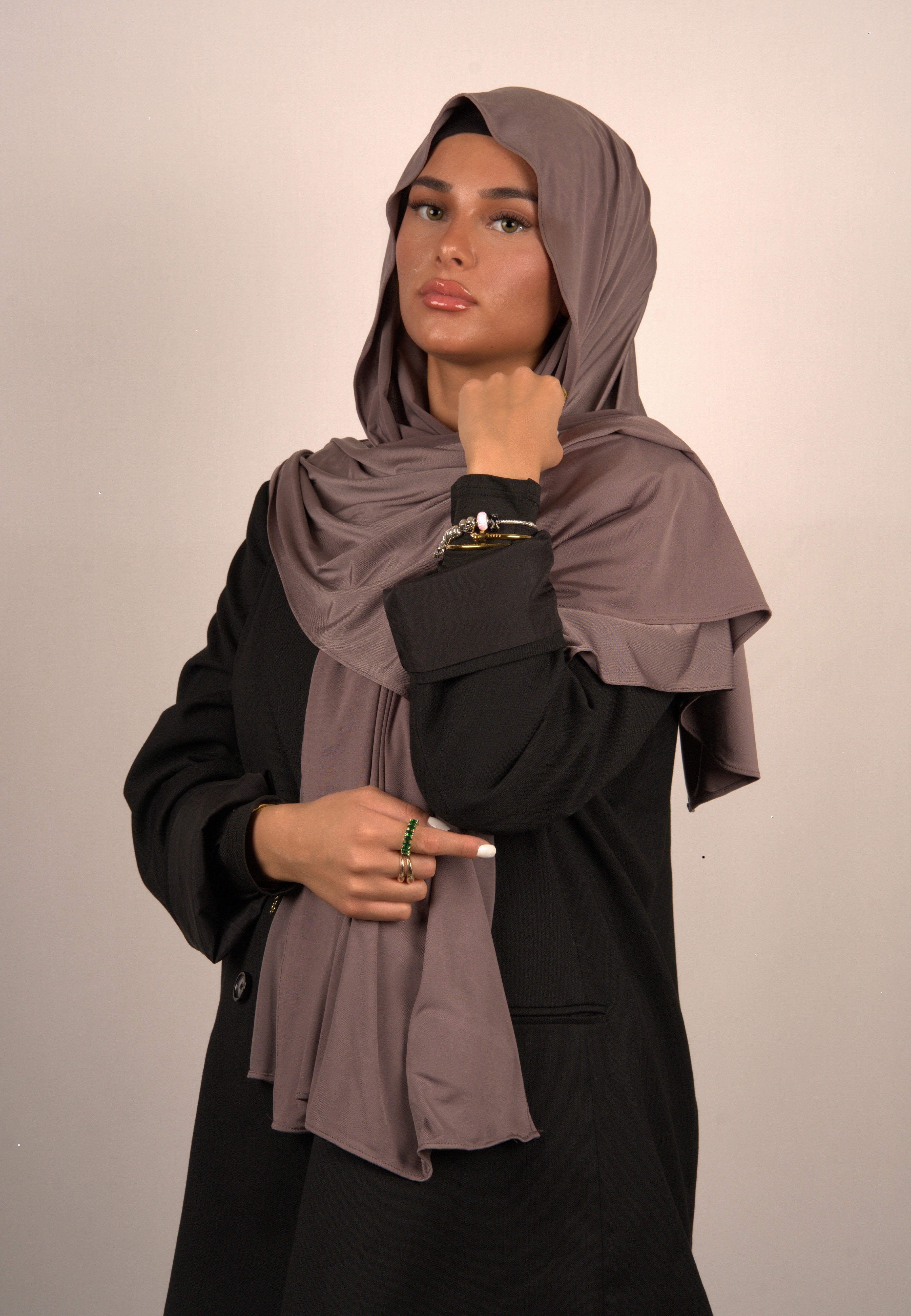 Medium Jersey Hijab
Lequid Kopftuch beige
Muslimisches Kopftuch Medium
Basörtü in mittlerem Beige
Modest Wear Hijab Medium
Premium Kopftuch für Damen
Jersey Hijab für Alltag
Islamische Mode Beige
Weiches Kopftuch für Muslima
Lequid Hijab mittel