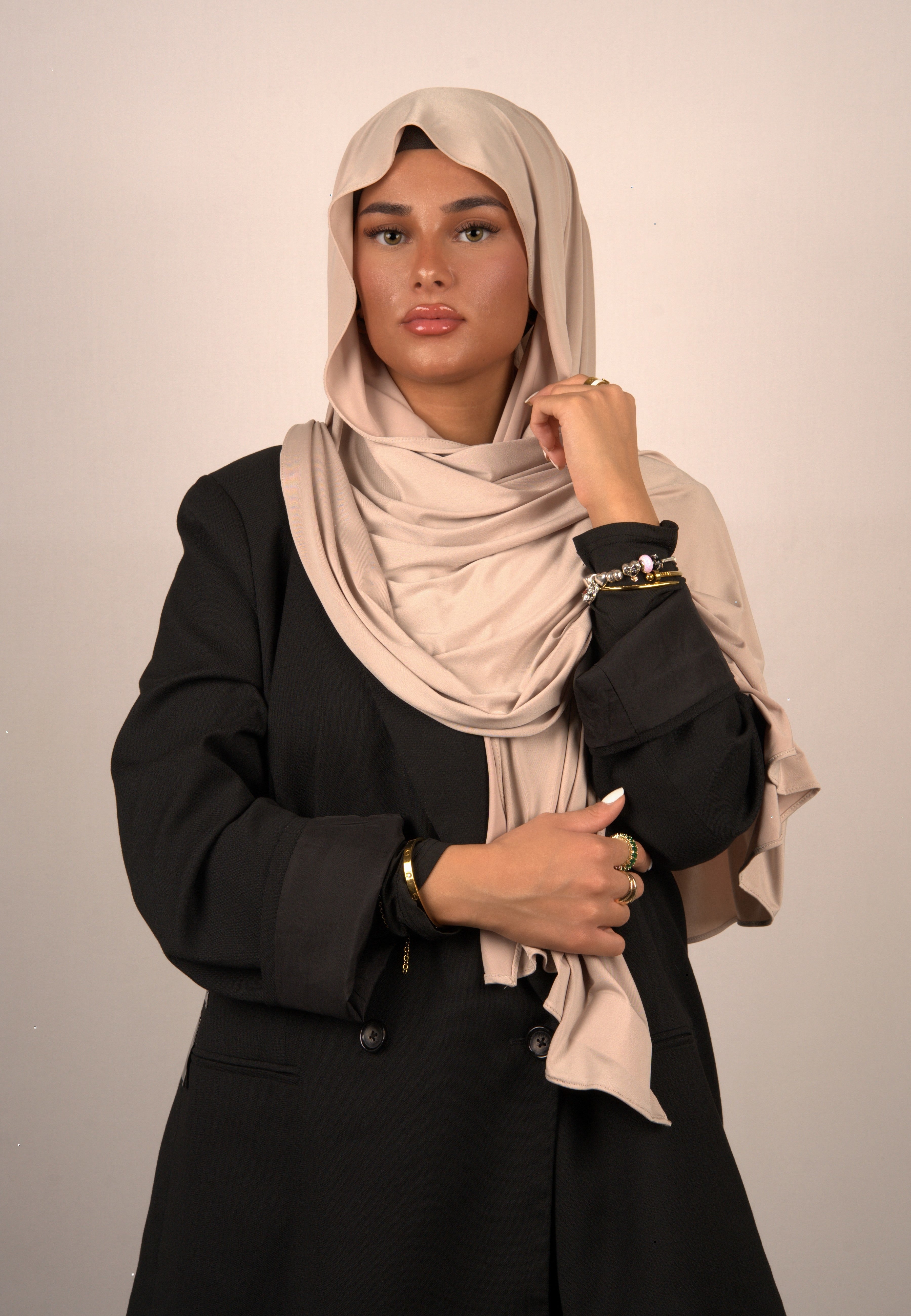 Blanched Almond Hijab

Jersey Kopftuch hellcremig

Muslimisches Kopftuch Blanched Almond

Basörtü in Mandelton

Lequid Premium Hijab

Modest Fashion hellbeige

Kopftuch für muslimische Frauen

Weiches Jersey Hijab

Islamische Damenmode Hijab

Cremiges Kopftuch für Alltag