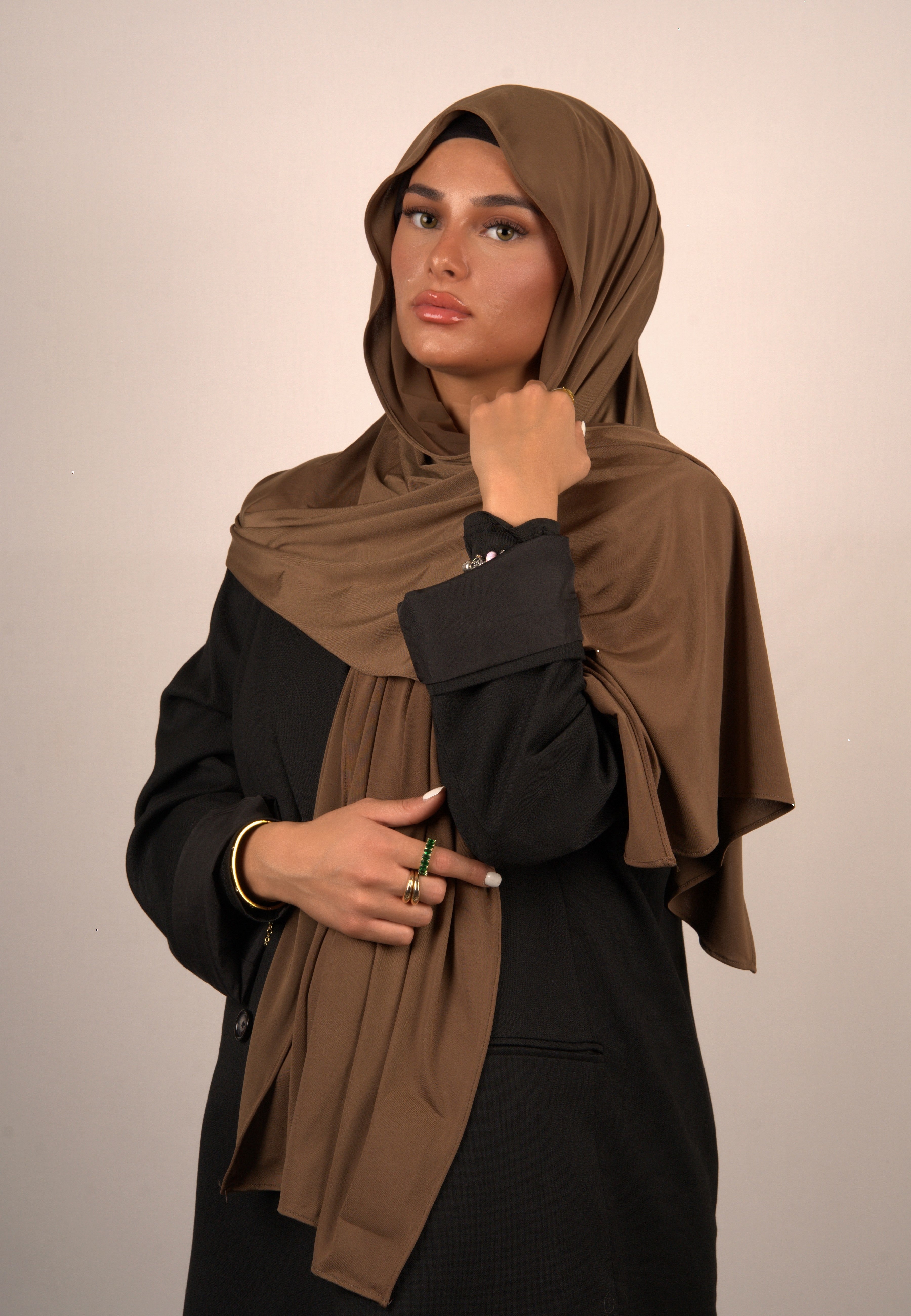Rust Jersey Hijab

Lequid Kopftuch rostrot

Muslimisches Tuch in Rostfarbe

Basörtü Erdfarbe

Modest Wear Hijab Rust

Warmer Hijab Braunrot

Herbstfarbenes Kopftuch

Jersey Hijab in Rostbraun

Damenkopftuch in Naturton

Islamische Kleidung Rust Hijab